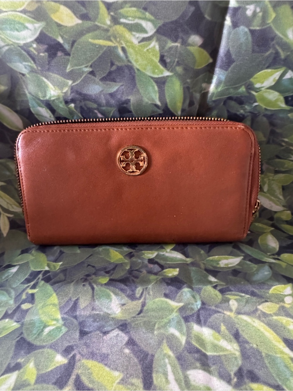 Tory Burch Chestnut Leather Zip-Around Wallet with Gold Logo